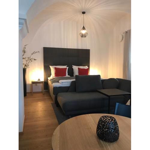 BARONHAUS Aparthotel & Suites