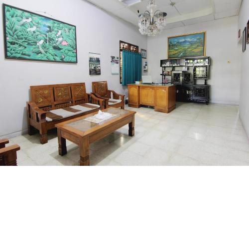 Batik Trinidar Homestay