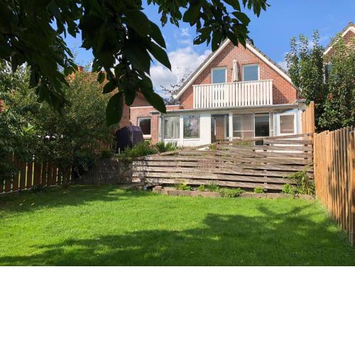 Baumberger Ferienhaus mit Garten & Wintergarten mit 3 Schlafzimmern & 2 Bädern