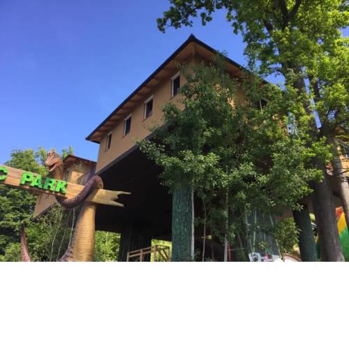 Baumhotel Styrassic Park