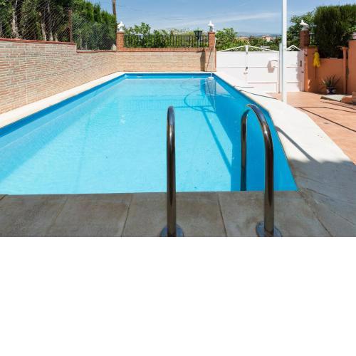 B&B Habitaciones Iraizas con piscina