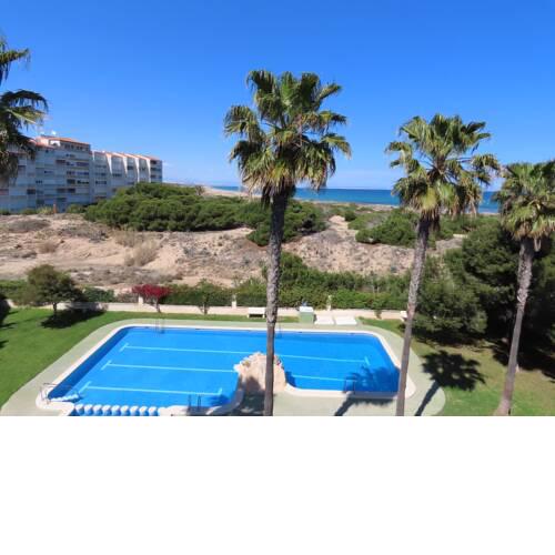 Beach apartment La Mata