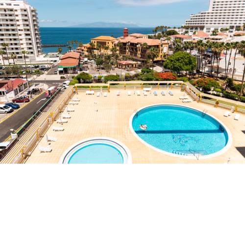 BEACH APT WITH SEA VIEW & POOL, 50 STEPS TO THE SEA