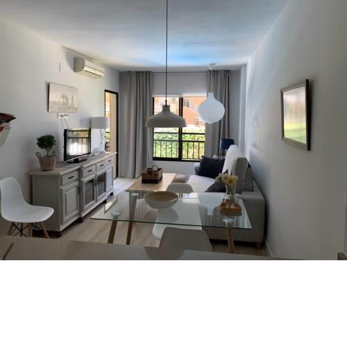 Beach front contemporary apartment