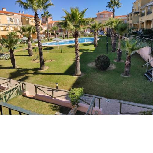 Beach-Golf House Islantilla- Piscina abierta hasta noviembre! Teletrabaja!