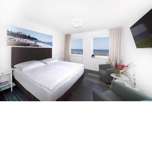 Beach Hotel California