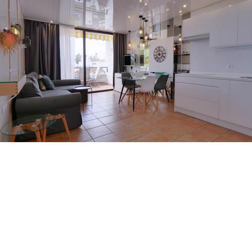 Beach Life 365 Apartment