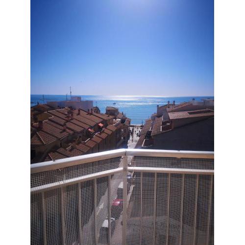Beach view apartment in El Campello town