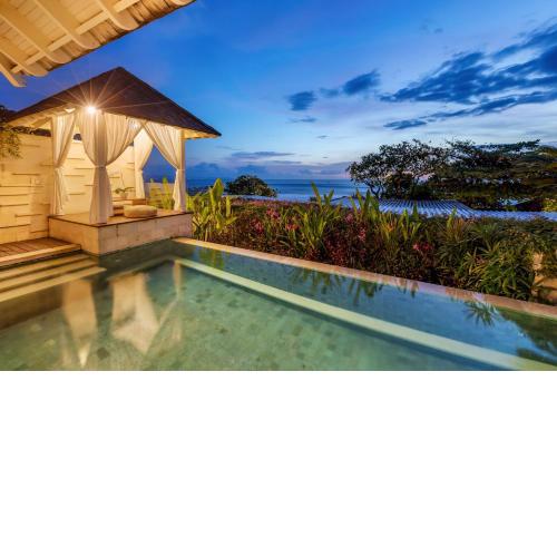 Beachfront 1 Bedroom Private Pool Honeymoon Villa in Seminyak