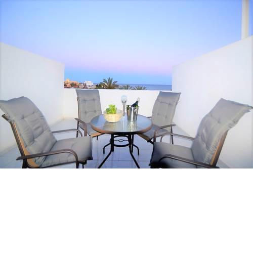 Beachfront Apartment Olé Playa