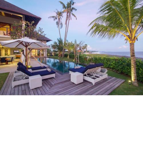 Beachfront Luxury, Villa Purnama