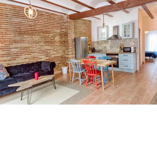 Beams & Bricks