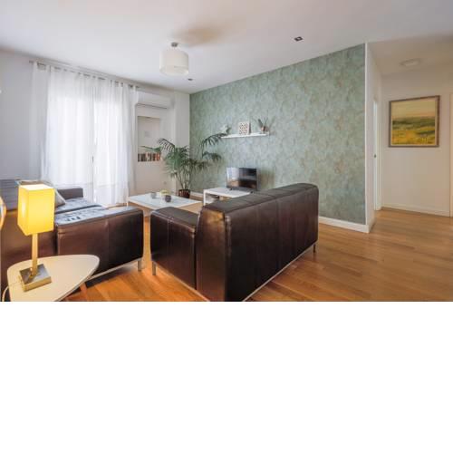 Beautiful 3 Bedroom Apt Alfalfa