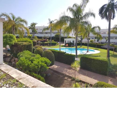 Beautiful 3 BR Apt, Puerto Banus