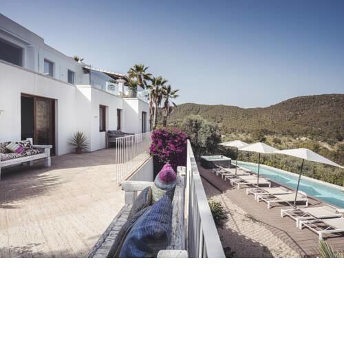 Beautiful 5 Star Villa with Superb Views, Ibiza Villa 1020