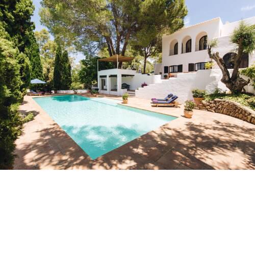 Beautiful 6 Bedroom Villa with Tennis Court, Ibiza Villa 1031