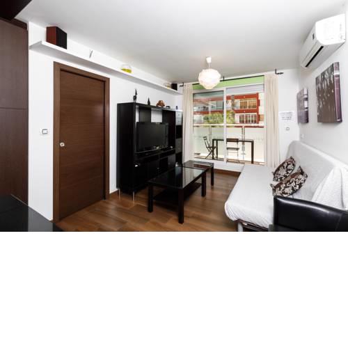 Beautiful and modern 1b apt. Terrace. 150 m from the beach of Torre del Mar