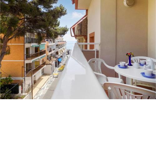 Beautiful apartment in Alcossebre with 1 Bedrooms
