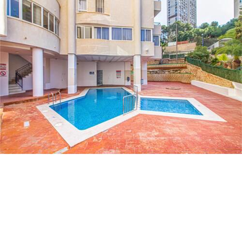 Beautiful apartment in Benidorm with Outdoor swimming pool and 2 Bedrooms