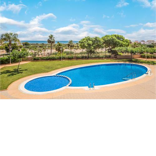 Beautiful apartment in Cabanes with Outdoor swimming pool and 2 Bedrooms