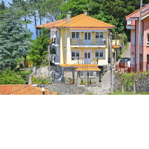 Beautiful apartment in Cudillero with WiFi and 1 Bedrooms
