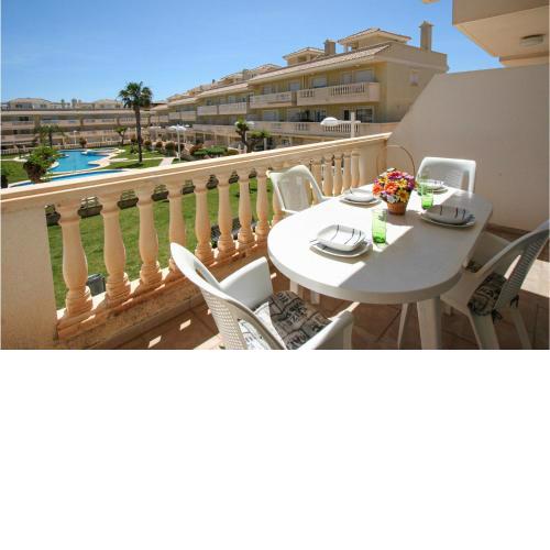 Beautiful apartment in el Gran Alacant with Outdoor swimming pool and 2 Bedrooms