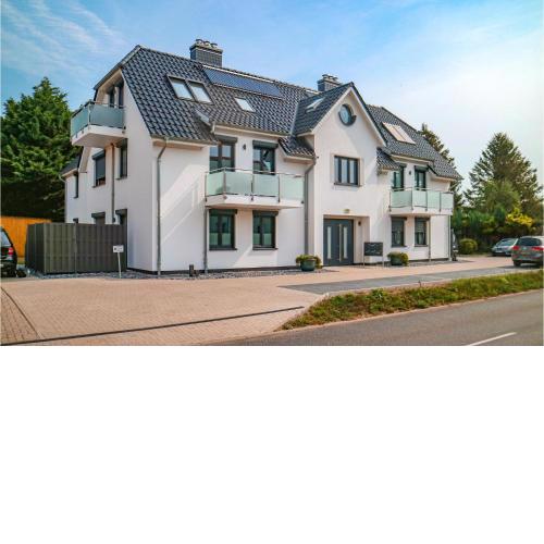 Beautiful apartment in Elmenhorst with WiFi and 2 Bedrooms