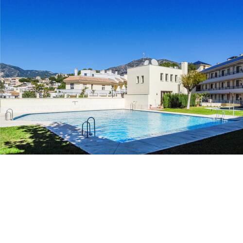 Beautiful apartment in Fuengirola w/ Outdoor swimming pool, WiFi and 2 Bedrooms