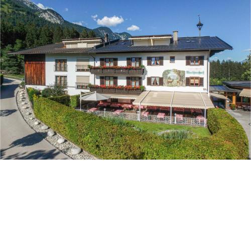 Beautiful apartment in Innsbruck with WiFi and 1 Bedrooms