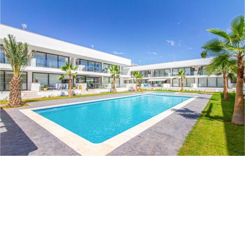 Beautiful apartment in Mar de Cristal with Outdoor swimming pool, WiFi and Swimming pool