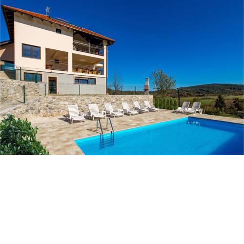 Beautiful apartment in Rakovica w/ Outdoor swimming pool, WiFi and 1 Bedrooms