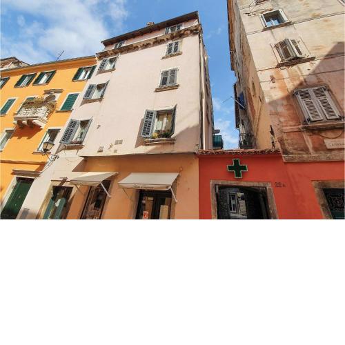 Beautiful apartment in Rovinj with WiFi and 1 Bedrooms