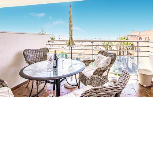Beautiful apartment in Sabinilla with Outdoor swimming pool, WiFi and 2 Bedrooms