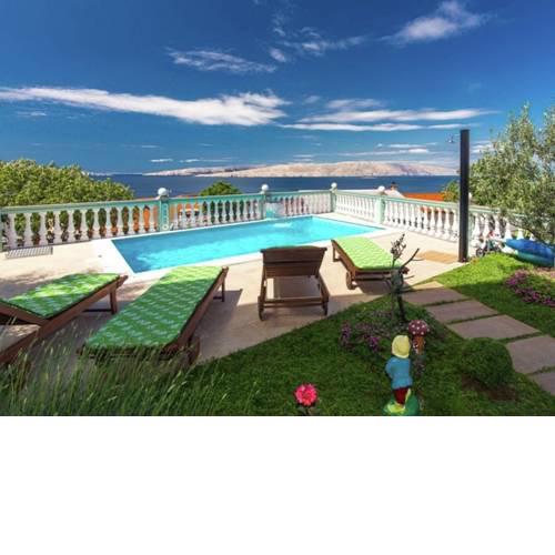 Beautiful Apartment in Senj with Barbecue