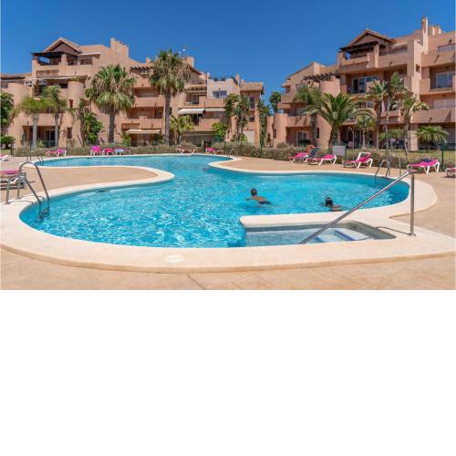Beautiful apartment in Torre Pacheco with Outdoor swimming pool, WiFi and 3 Bedrooms