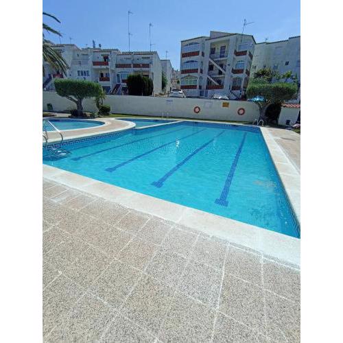 Beautiful Apartment Pool Barbecue Gardens