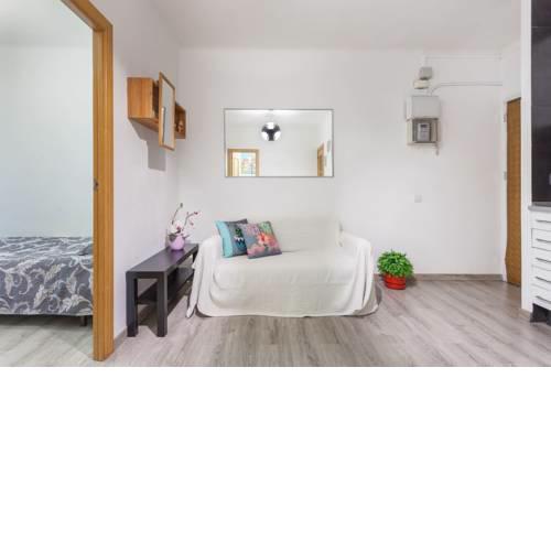 BEAUTIFUL Apartment well located
