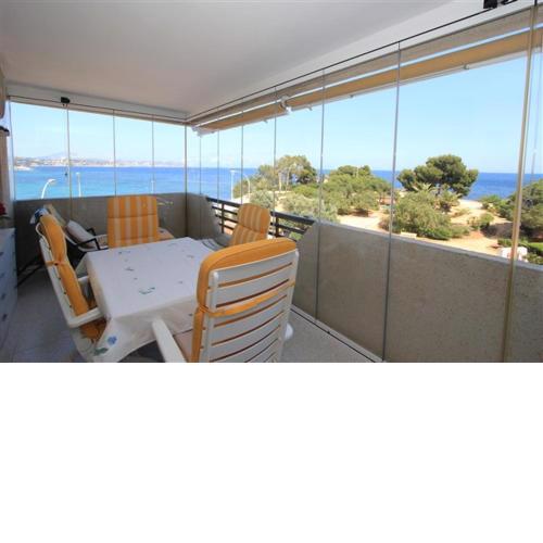 Beautiful apartment with sea view
