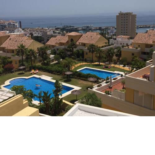 Beautiful apartment with terrace and pools