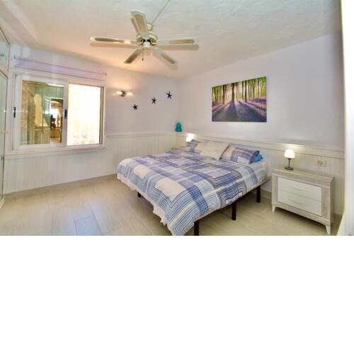 Beautiful bungalow with sea views in Tenerife Sur