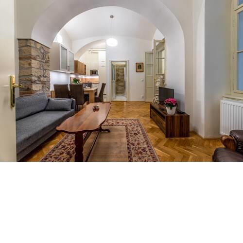 Beautiful city center Apartment on the riverbank
