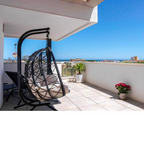 Beautiful frontline golf apartment - 600 m from beach