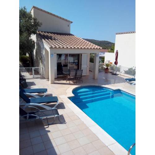 Beautiful Hillside Property - Villa Muntanya