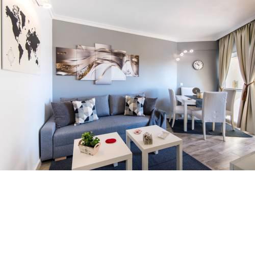 Beautiful holiday apartment in Puerto Marina