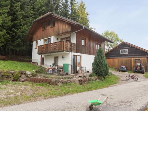 Beautiful holiday apartment with terrace and wonderful view of the Swabian Alb