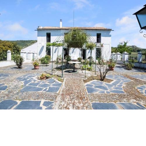 Beautiful Holiday Home in Aracena with Private Pool