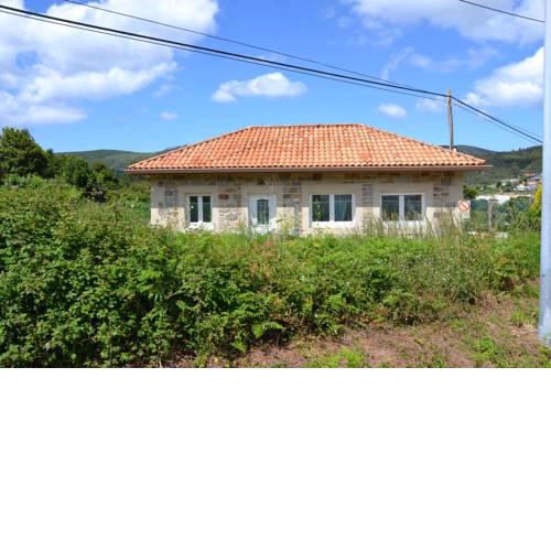 Beautiful holiday house in Galicia next to the "Camino de Santiago" and next to the beach