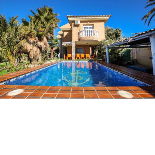 Beautiful home in Cartagena with 7 Bedrooms