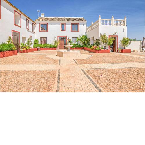 Beautiful home in Lucena with WiFi, Private swimming pool and 3 Bedrooms