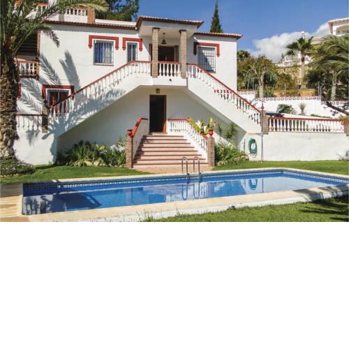 Beautiful home in Nerja w/ Outdoor swimming pool, Outdoor swimming pool and 4 Bedrooms